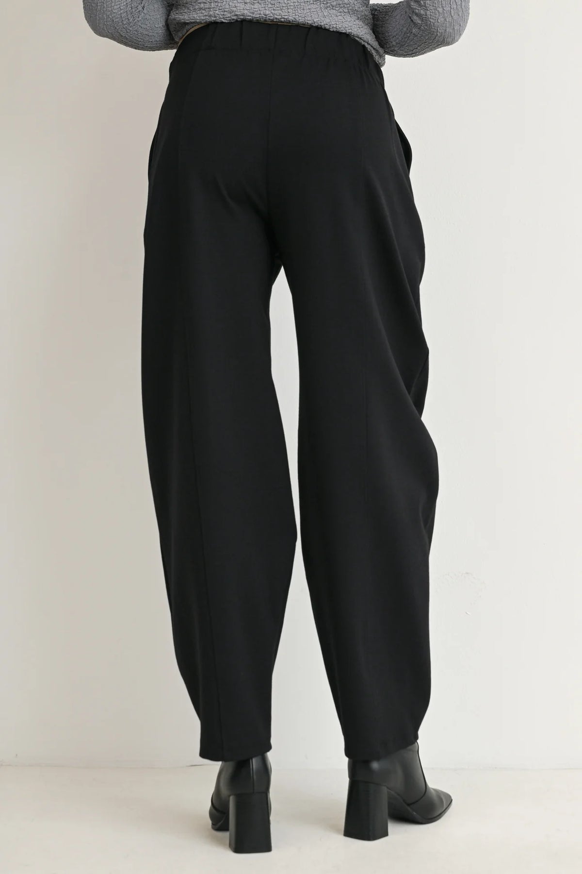 Kari Pull On Barrel Trouser