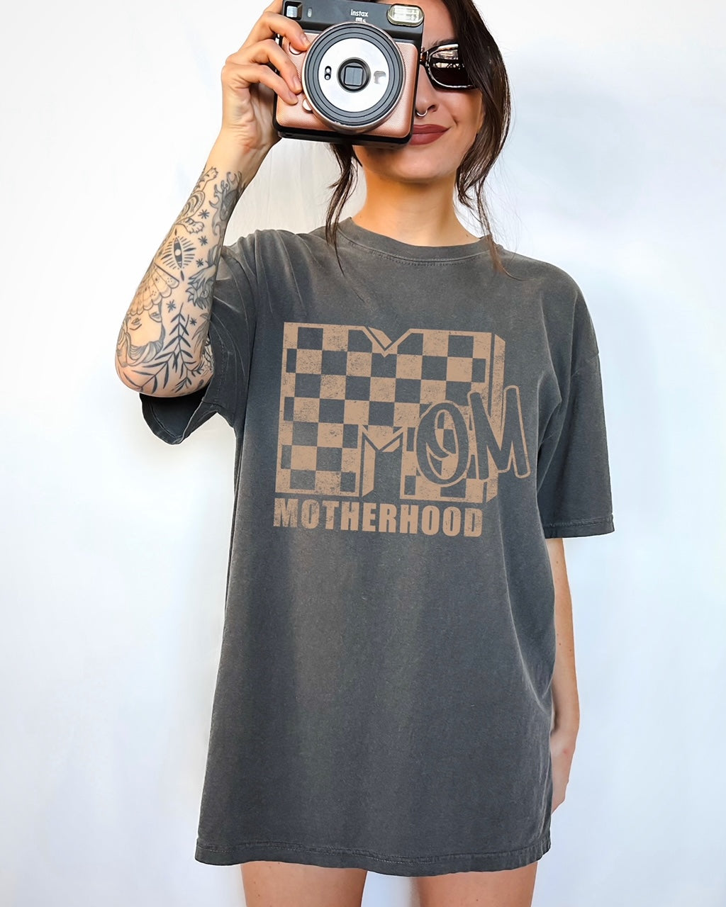 Graphic Tee - Yo Mama Maternity