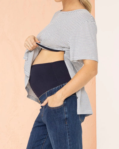 Vera Essential Nursing Friendly Tee