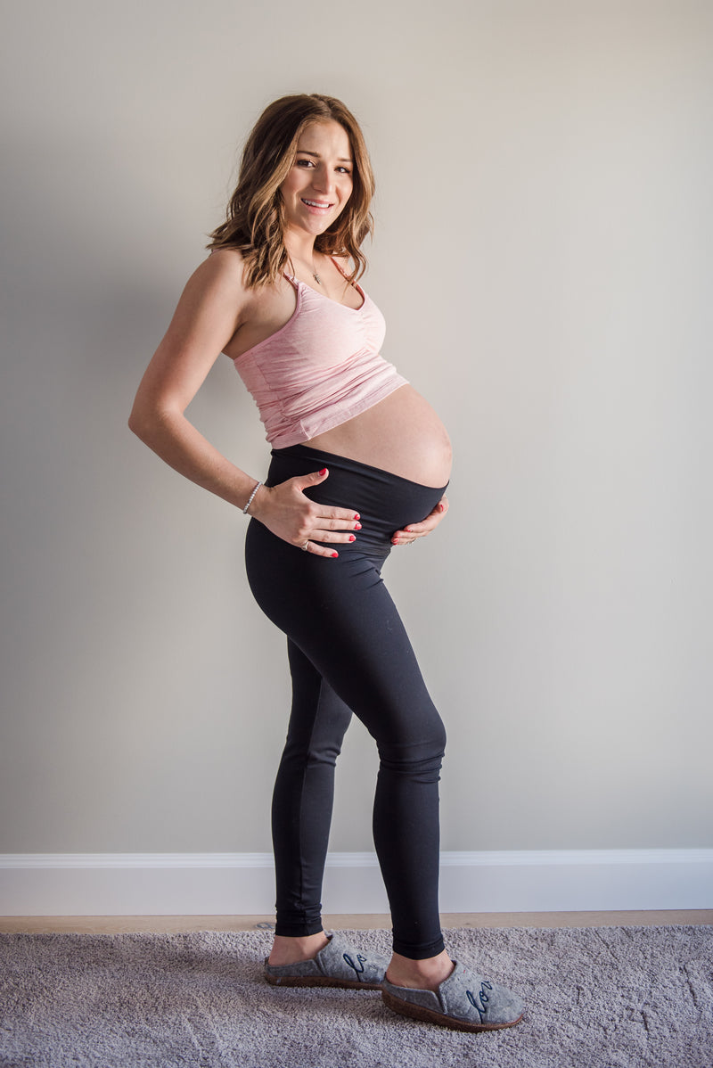 Maternity Sportswear for Pilates or Yoga  Maternity sportswear, Maternity  activewear, Leggings outfit fall